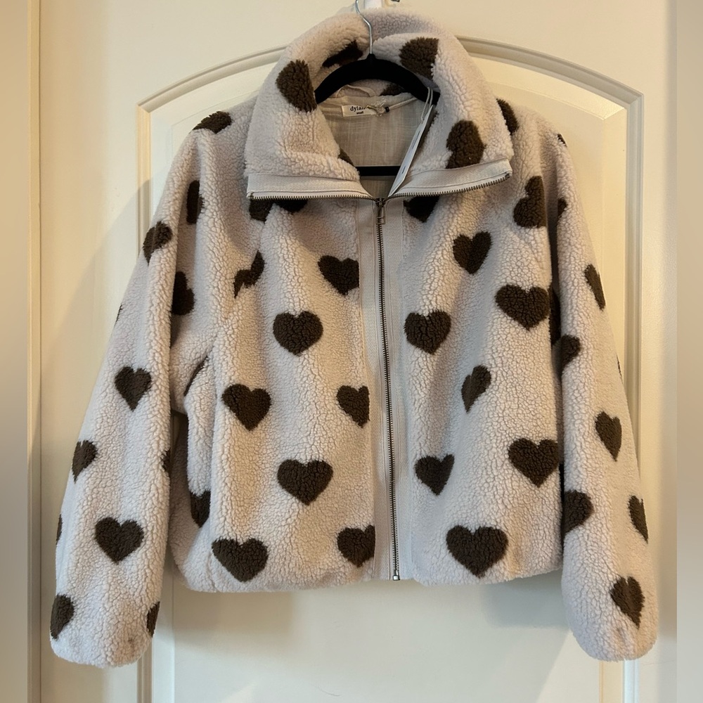Dylan LA Sherpa Heart Print Zip Jacket NWT Size Small Cozy Teddy Coat